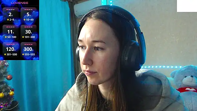 Snapshot of --Model--2 chatting on 23, 1, 2025 --Model--2 online show from 23, 1, 2025