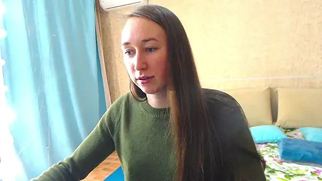 Snapshot of --Model--2 chatting on 3, 3, 2025 --Model--2 online show from 3, 3, 2025