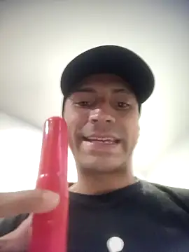 Snapshot of jeremiabello chatting on 14, 11, 2025 jeremiabello online show from 14, 11, 2025