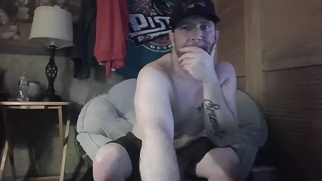 Snapshot of Edward_LongCock chatting on 3, 6, 2026 Edward LongCock online show from 3, 6, 2026