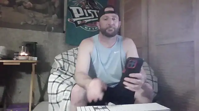 Snapshot of Edward_LongCock chatting on 30, 6, 2026 Edward LongCock online show from 30, 6, 2026