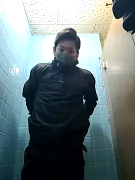 Snapshot of da--------i chatting on 8, 12, 2024 da--------i online show from 8, 12, 2024