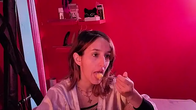 Ambar Roux  online show from 14, 1, 2026