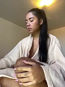 Snapshot of _Luana chatting on 13, 12, 2024 Luana online show from 13, 12, 2024