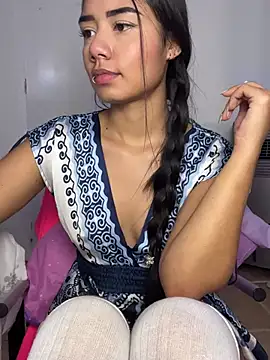 Snapshot of _Luana chatting on 30, 1, 2025 Luana online show from 30, 1, 2025