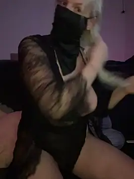 luisa1 online show from 6, 2, 2025