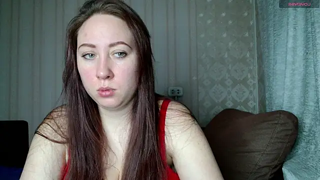 KellyCrystall online show from 8, 1, 2025