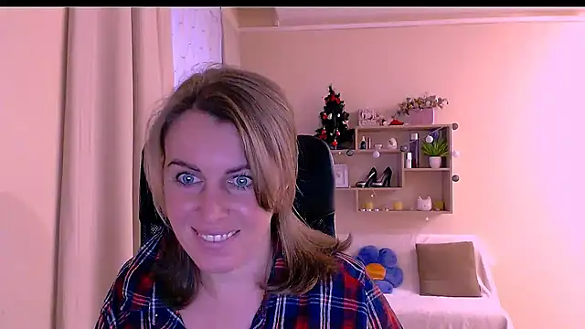 Hot Milady online show from 27, 1, 2025