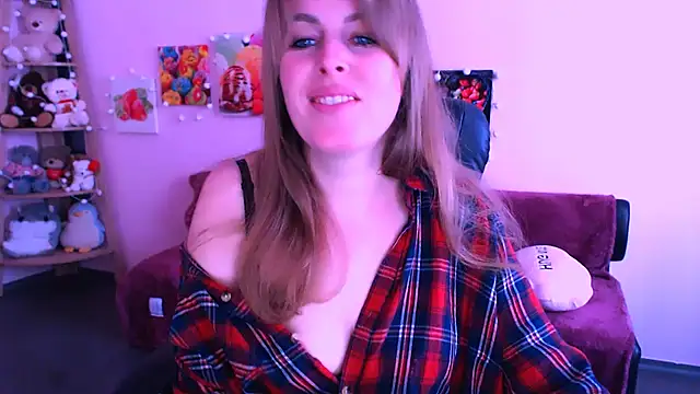 Hot Milady online show from 6, 4, 2026