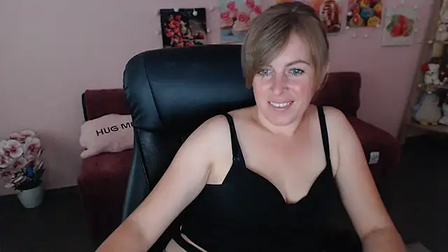Snapshot of Hot_Milady chatting on 30, 6, 2026 Hot Milady online show from 30, 6, 2026