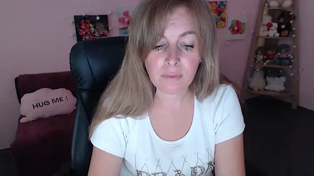 Snapshot of Hot_Milady chatting on 13, 7, 2026 Hot Milady online show from 13, 7, 2026