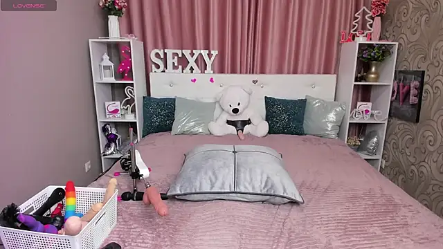 KattyPeachX online show from 14, 2, 2025