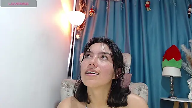 Snapshot of salome_Queenx chatting on 31, 12, 2024 salome Queenx online show from 31, 12, 2024