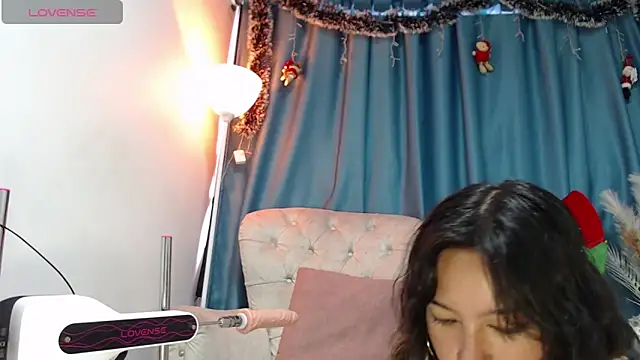 Snapshot of salome_Queenx chatting on 3, 1, 2025 salome Queenx online show from 3, 1, 2025