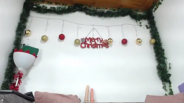 Snapshot of salome_Queenx chatting on 8, 1, 2025 salome Queenx online show from 8, 1, 2025