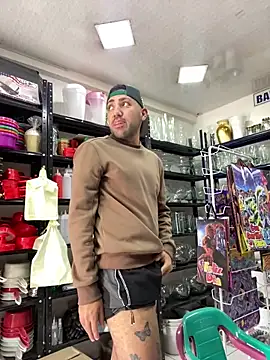 JuanZapata33 online show from 23, 1, 2025