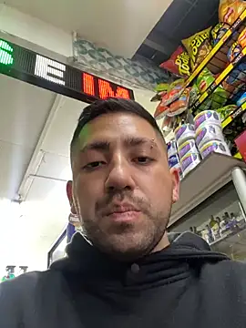 JuanZapata33 online show from 26, 2, 2026