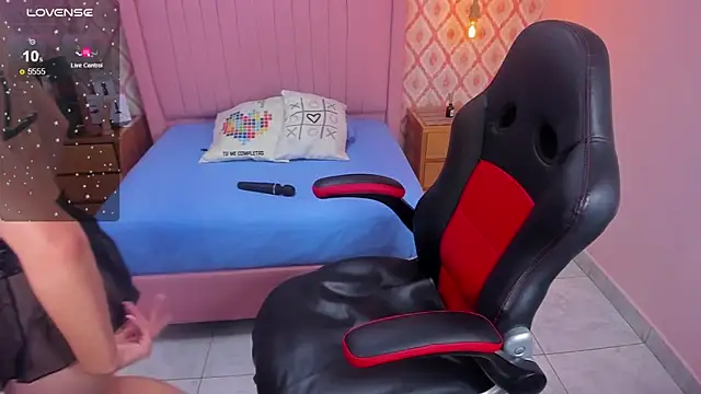 alysonJackson online show from 13, 1, 2025