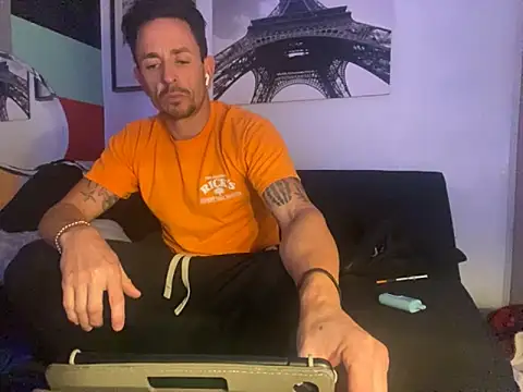 Gman143187 online show from 13, 10, 2025