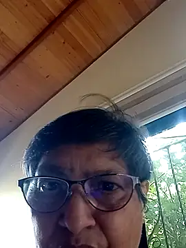 Snapshot of florecita69 chatting on 17, 2, 2025 florecita69 online show from 17, 2, 2025