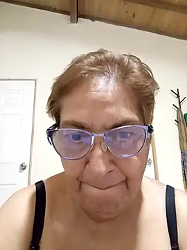 florecita69 online show from 3, 12, 2025