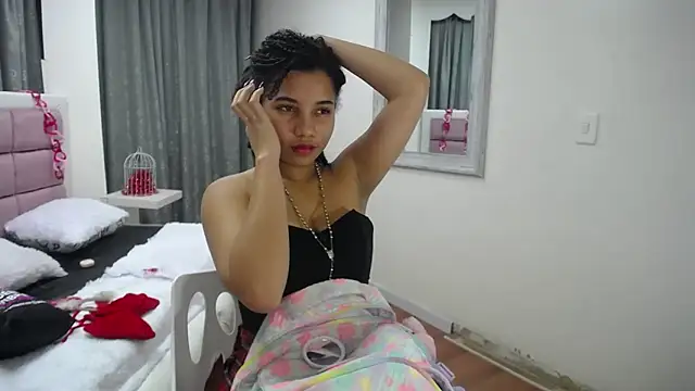 Mayaa ross online show from 15, 2, 2025