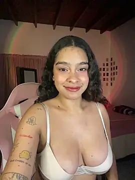 Snapshot of Arteatenea__ chatting on 2, 4, 2026 Arteatenea online show from 2, 4, 2026