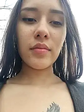 Snapshot of Selena_blake chatting on 5, 1, 2025 Selena blake online show from 5, 1, 2025