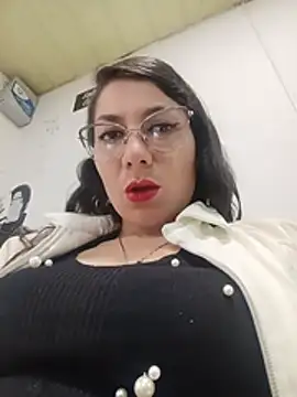 Snapshot of VALERY-03_ chatting on 22, 7, 2026 VALERY-03 online show from 22, 7, 2026