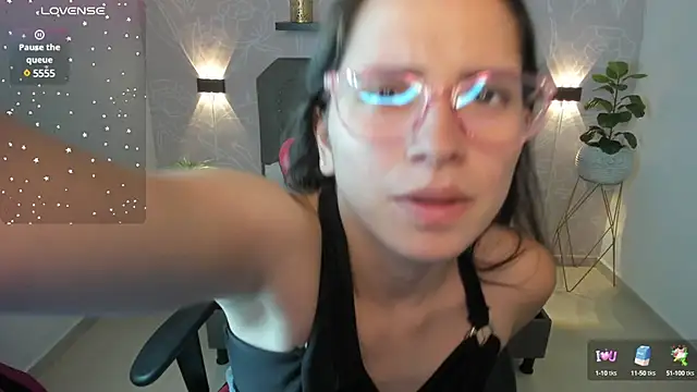 angelica dymond online show from 31, 12, 2024