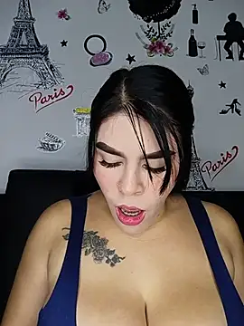 Snapshot of BigTits_Kitty chatting on 8, 6, 2026 BigTits Kitty online show from 8, 6, 2026