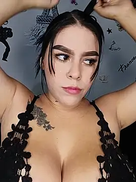 Snapshot of BigTits_Kitty chatting on 24, 6, 2026 BigTits Kitty online show from 24, 6, 2026