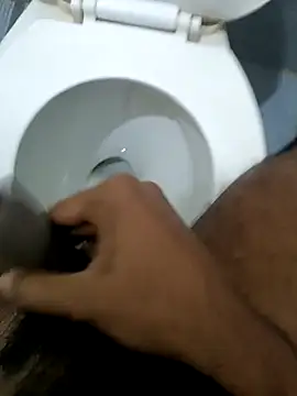 Snapshot of suckthedickk chatting on 12, 12, 2024 suckthedickk online show from 12, 12, 2024