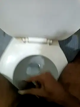 Snapshot of suckthedickk chatting on 14, 12, 2024 suckthedickk online show from 14, 12, 2024