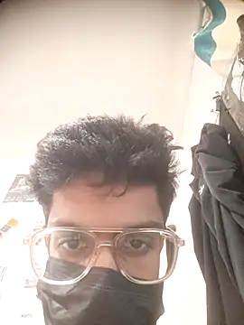 Snapshot of suckthedickk chatting on 12, 10, 2025 suckthedickk online show from 12, 10, 2025