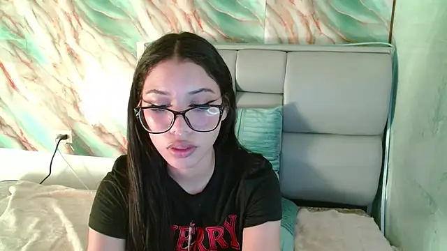 AmberJeong online show from 19, 3, 2025