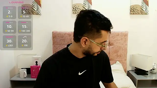 Amadeo Wild online show from 8, 3, 2026