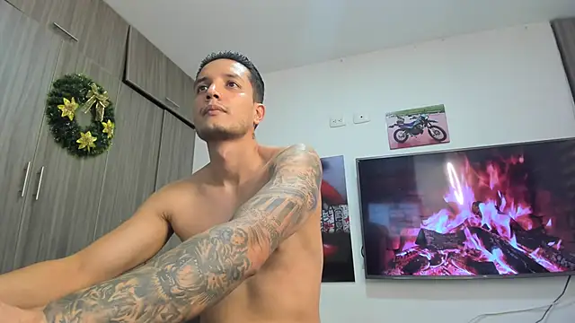 Snapshot of CbumDick chatting on 13, 2, 2025 CbumDick online show from 13, 2, 2025