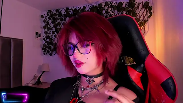 Kitty Gang online show from 10, 9, 2025