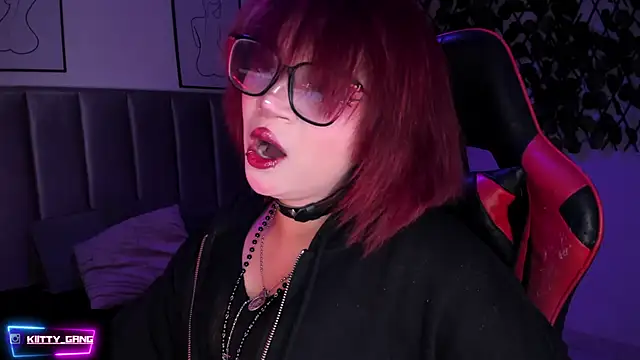 Kitty Gang online show from 21, 10, 2025