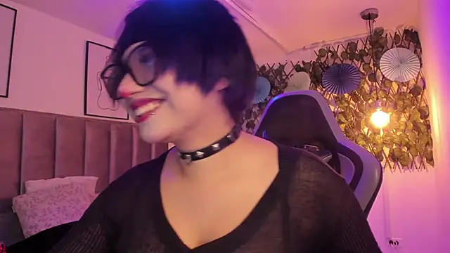 Snapshot of Kitty_Gang chatting on 18, 4, 2026 Kitty Gang online show from 18, 4, 2026