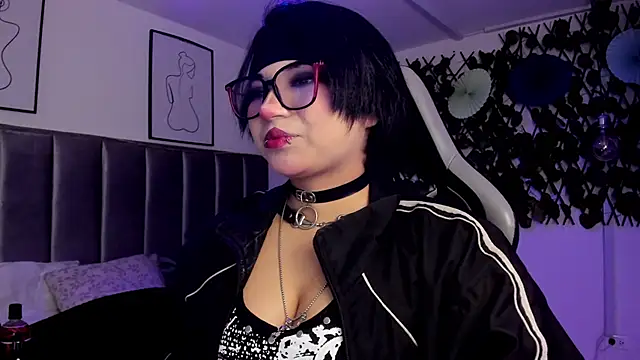Snapshot of Kitty_Gang chatting on 22, 4, 2026 Kitty Gang online show from 22, 4, 2026