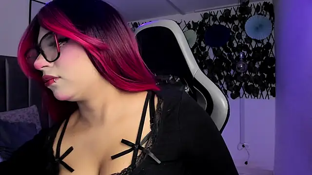 Snapshot of Kitty_Gang chatting on 25, 4, 2026 Kitty Gang online show from 25, 4, 2026