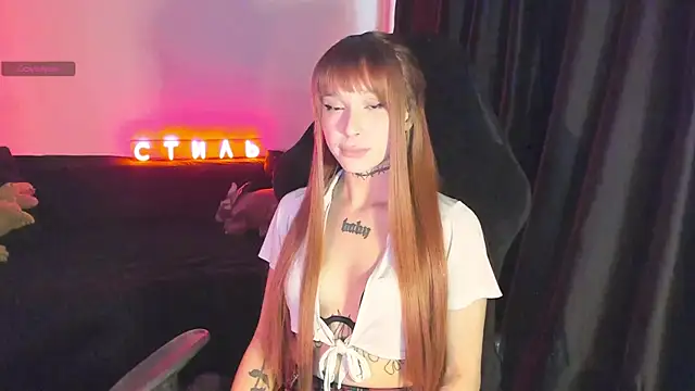 MilaAsh online show from 8, 4, 2026