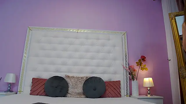 Lenna Paul online show from 14, 11, 2025