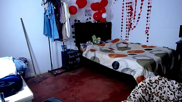 freddy romas online show from 20, 4, 2026