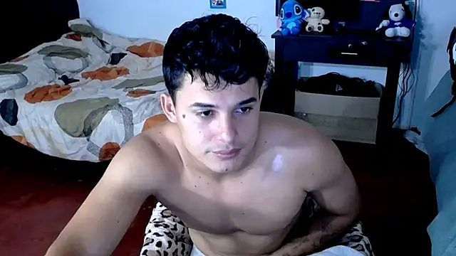 Snapshot of freddy_romas chatting on 9, 6, 2026 freddy romas online show from 9, 6, 2026