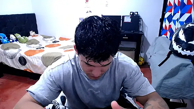 Snapshot of freddy_romas chatting on 26, 6, 2026 freddy romas online show from 26, 6, 2026