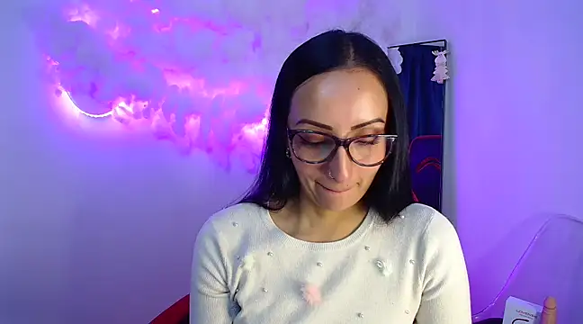 Snapshot of yaralyminjo2 chatting on 23, 12, 2024 yaralyminjo2 online show from 23, 12, 2024