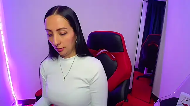 Snapshot of yaralyminjo2 chatting on 28, 2, 2025 yaralyminjo2 online show from 28, 2, 2025